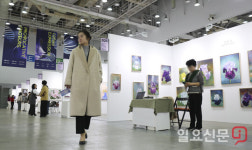 주말에 볼만한 전시 2024 부산국제아트페어