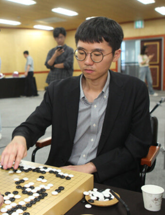 변상일 vs 커제…LG배 동갑내기 라이벌의 자존심 대결