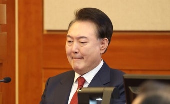 ‘중대 결심’ 경고가 혹시…헌재 속도조절 속 윤석열 최후의 카드는?