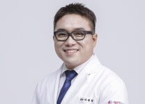 “중장년층 치아 교정, 건강한 구강 관리의 새로운 시작”