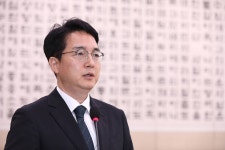 지금은 직 내려놓는 게… 심우정 검찰총장 사의 표명 까닭