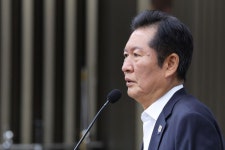 장동혁 패싱? 정청래, 국민의힘 당대표 선출에도 이틀째 무대응