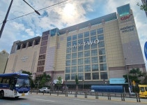 [단독] ‘알짜 매장인데 나가라고?’ 옛 세이백화점 내 CGV 대전점 퇴거 둘러싼 갈등