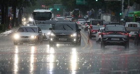 자동차보험 손해율마저 증가하니…손보사, 보험료 인상 카드 꺼낼까