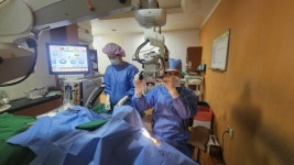 정근안과병원 “라식 이후 백내장 수술, 각막 곡률 변수가 관건”