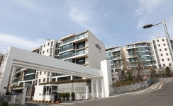 설 연휴 첫날 한남더힐 사우나 화재…입주민 긴급 대피