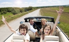 알라모 렌터카, 11월에 車 예약하면 업그레이드 해드려요