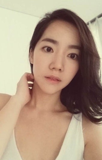 이범수 아내 이윤진 셀카, 이범수가 반할 만 한 청초한 미모 '눈길'