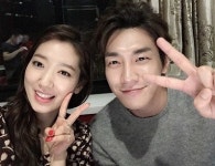 박신혜 곱창집 딸, 과거 김영광과 커플 못지않은 다정한 셀카 눈길