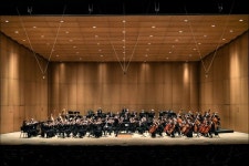 [ET-ENT 클래식] ‘라디오 프랑스 필하모닉 오케스트라 내한공연’(2) 이색적인 움직임이 인상적인 지휘자 미코 프랑크