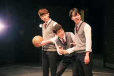 [ET-ENT 뮤지컬] ‘전설의 리틀 농구단’ 울먹거릴 수도 펑펑 울 수도 있는 힐링의 카타르시스