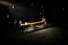 [ET-ENT 연극] 2018 산울림 고전극장(1) ‘오셀로의 식탁’ 스타일을 바꾼 실험적 도전