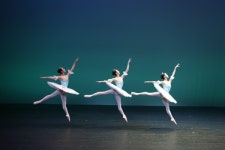 [ET-ENT 발레] 유니버설발레단 주니어컴퍼니 ‘2019 Rising Stars’(2) 관객의 타이밍을 살릴 줄 아는 아티스트