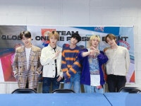 1TEAM(원팀), 첫 온라인 팬사 성료…글로벌 팬과 영상소통