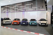 코오롱 모터스, BMW·MINI 광주 전시장 새단장 오픈