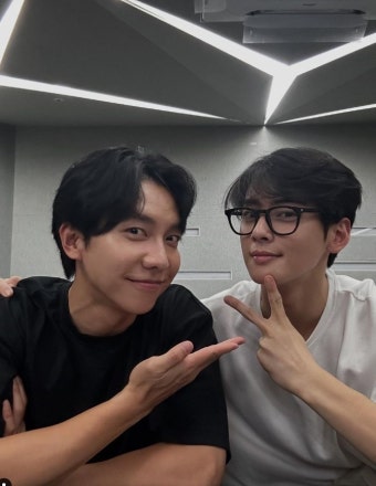 이승기, 차은우와 10살 차 뛰어넘는 우정 과시
