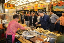 임환수 국세청장, 일요일 영천시장 방문한 이유는