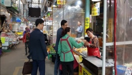 동수원세무서의 참한 그녀…근로·장려금 홍보하다가 썸 탈 뻔