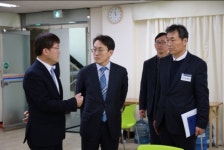 이준오 중부국세청장, 수원세무서 부가가치세 신고현장 방문