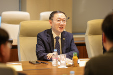 관세청, 석유화학업계 위기 극복 위한 세정지원에 나선다