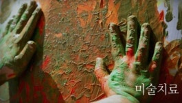 단원고 학생이 받은 미술심리치료…우리 아이에게도 효과있을까?