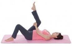 아기와 엄마 모두 건강하게 순풍…임신부 요가 따라하기