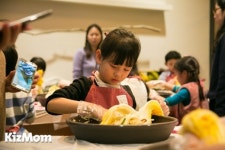 [포토] 김치는 내 친구! 키즈맘X풀무원 우리아이 김치만들기 강좌