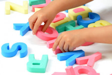 유치원·어린이집 방과후 영어 금지…이달 중 일정 구체화