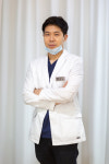 깊은 여드름흉터, 맞춤형 피부 재생 치료 고려해야