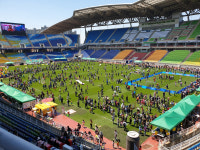 수원월드컵경기장, 어린이날 기념 주경기장 개방 행사에 15,000여 명 몰려