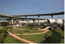 한강 뚝섬 자벌레에 키즈카페 조성...가족친화공간으로