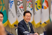 이재명 대통령 지지율 54.5%로 하락…부정평가 41.2% '상승'
