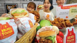 비싸진 맘스터치 왜 시끄럽나
