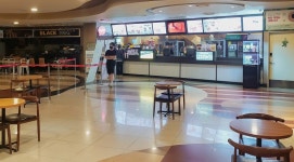 영화관의 몰락, 7월 어느날 롯데시네마 신중동점 가보니…