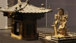 신윤복 혜원전신첩 NFT에 뽑기 방식 적용한 건 실수