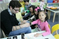놀이로 익히고 즐겁게 배우는 영어 ABC KIDS SCHOOL