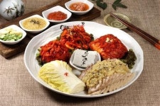 대한민국 매스컴이 인정한 마늘보쌈의 원조, 최강달인이 직접 만드는 달인보쌈집!