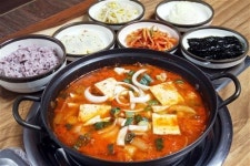 안산 숨은 맛집 찾기 - 월수금통돼지 이동점