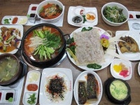 동해안 자연산 활어로 즐기는 신선한 회 - ‘부흥횟집’