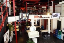 신개념 모던포차 ‘BB싸롱’_버거와 크림 맥주가 만나면? 환상의 맛!