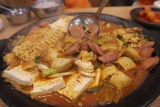 정순옥 의정부 부대찌개 청담점_청담동에서 맛보는 구수한 의정부 부대찌개