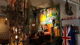 [압구정 디저트 카페 쿠데타(Kudeta)]빈티지 카페에서 영화 속 주인공처럼~