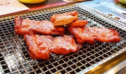 [닭갈비 숯불구이 전문점 ‘꼬꼬댁장닭999’ 대화점]옥수수 숯불에 구워 닭갈비 육즙이 ‘살아있네’