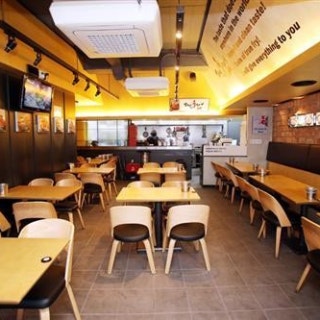 둘둘치킨 뱅뱅점