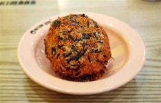 저렴하고 푸짐한 한 끼 식사 ‘토마토김밥’ 대치점