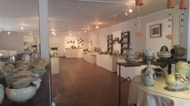 봄맞이 나들이 한 번 나서볼까 - 공주시 반포면 상신리 도예촌