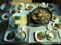 [콩이랑 두부랑 - 두부옻오리백숙]담백한 국물에 부드러운 식감까지