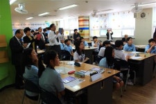 [일본문부성, 샛별중학교 e-book 활용수업 참관]스마트 기기 활용한 교육으로 수업 혁신 선보이다