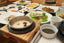 밥도둑이 따로 없는 깔끔한 남도의 맛에 반하다