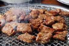 “1++등급 한우와 질 좋은 돼지갈비, 맛은 기본 친절함은 덤입니다”